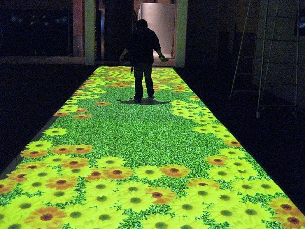 地面花海互動(dòng)